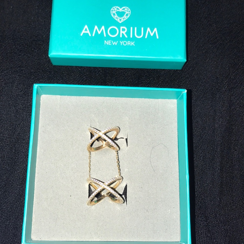 Amorium Ring